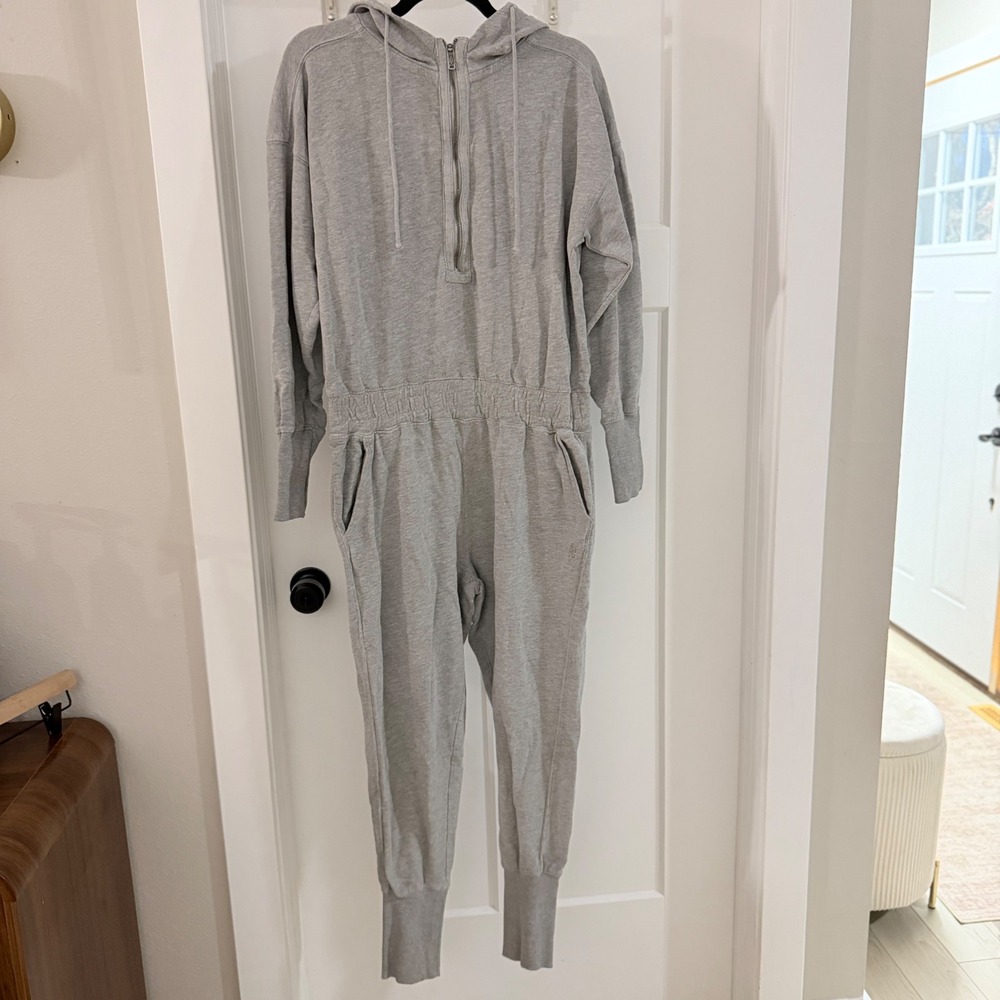 Free People FP Movement Training Day Jumpsuit Heather Grey XS Half Zip Hood Read